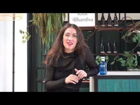 Descubre a María Yfeu en esta entrevista 🎶