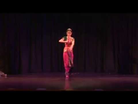 Mahima Sabherwal - Aigiri Nandini - Excerpt from Bharatanatyam Arangetram om 17.11.2013