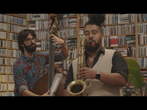 Lucas Santana Trio — Pocket Concerts