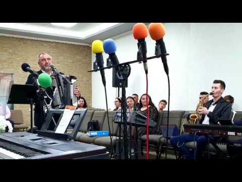 Doru Urs,Danut Manci & Cornel Ilut - Aici sa fie casa celui veșnic Sfant - 2019