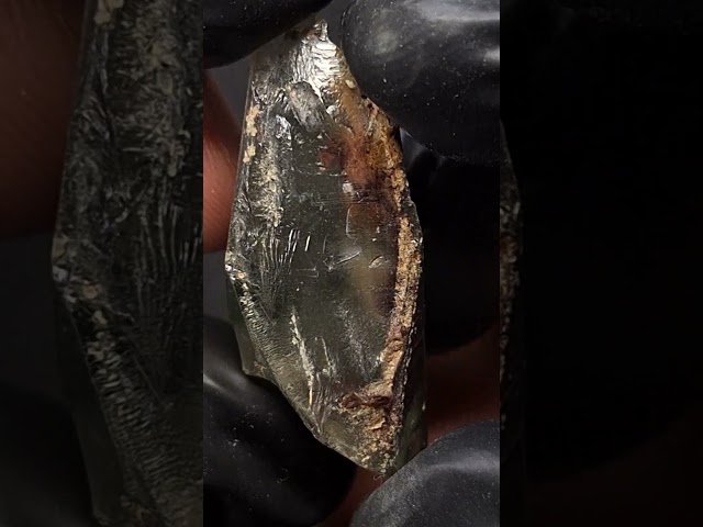 حجر روك كوارتز در طبيعي خام