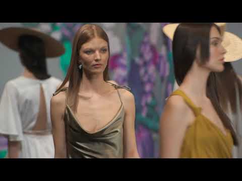 BCEFW SS21 catwalk show - PHILOMÉN