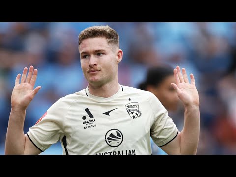 Sydney FC v Adelaide United - Macca's® Highlights | Isuzu UTE A-League