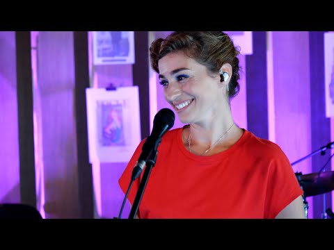 7naSET - Rita Redshoes