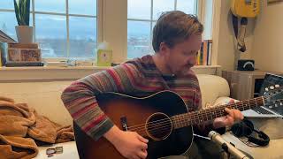 Video thumbnail for “Amazing Grace” - flatpicking country style on a vintage 1947 Gibson J-45 by Peter Picker