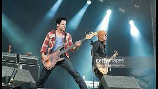 Puddle of Mudd - Shooting Star + Stop Dragging My Heart Around - Lockport 2011