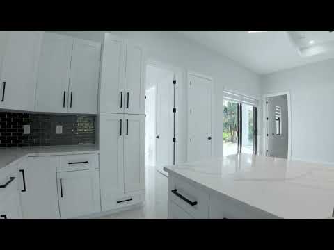 Stunning 4-Bed, 2.5-Bath Home Tour | A Quick Flythrough Showcase