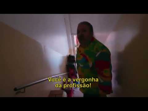 VOCÊ É A VERGONHA DA PROFISSÃO! meme