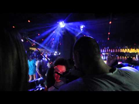 Oliver Schmitz & Micah the Violinist (AMNESIA, IBIZA) @ TABU