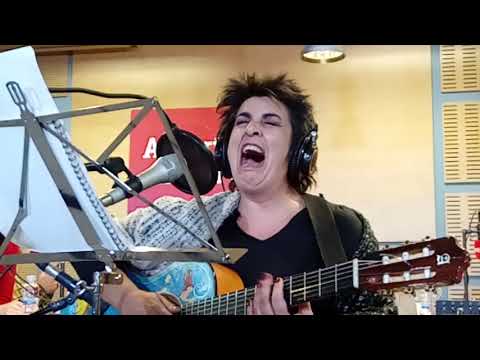 Amparanoia en 'Abierto hasta las 2': "Moreno"