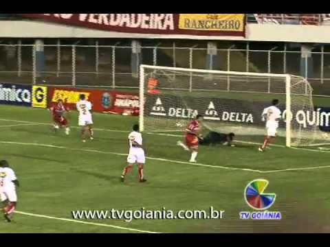 ANAPOLINA VENCE VILA NOVA (MG): 1x0