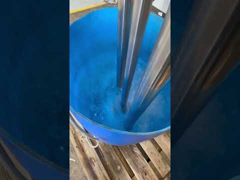 Mixer Post (Cowles Type) Europe | Perry Equipment (1)