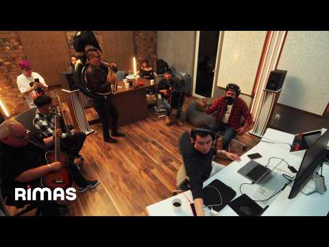 Lalo Capetillo - LLAMA POR FAVOR (Video oficial)