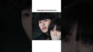 Download lagu Mask nhi pehna hota to khud kidnap ho jata 😂🤣🤣#kdrama #kidnapping #handsome #shorts mp3