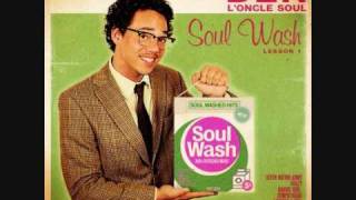 Ben l'Oncle Soul - I Kissed A Girl (Extrait)