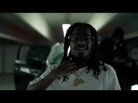 Supa2Hunnid - Stand On The Car ( Official Music Video)