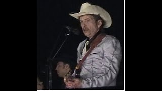 Bob Dylan , Oh, what did you see, my blue-eyed son? Newcastle 8th May 2002  Now with sound !