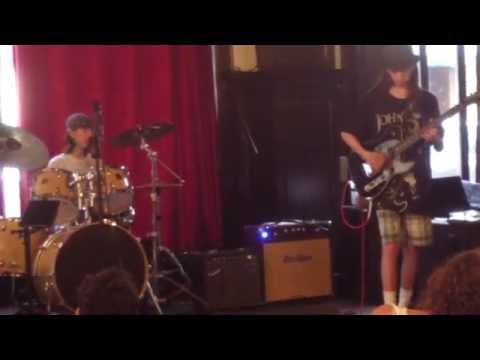 13-year-old twins cover Scavenger's Daughter (John 5) at MMM recital