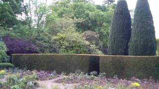preview picture of video 'Cawdor Castle and Gardens'