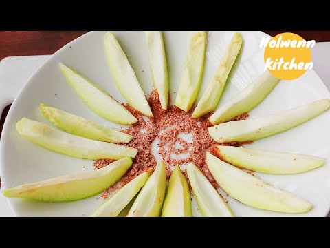Did You Ever Eat Raw Mango Like This? Raw Mango With Chilli And Salt Recipe | Nolwenn Kitchen