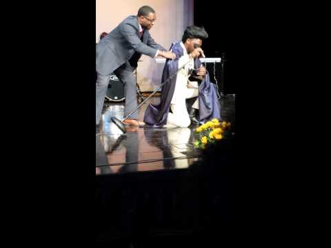 Opera Style James Brown (Jermaine Smith)