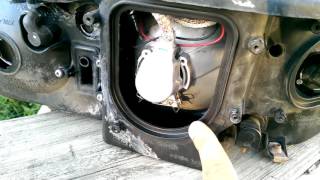 2003 Lincoln Ls (Headlight issue) How to video