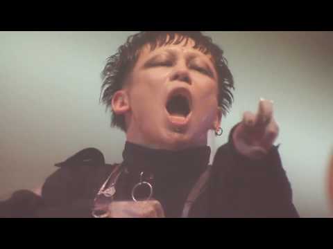 Dir en Grey - 激しさと、この胸の中で絡み付いた灼熱の闇 [ANDROGYNOUS -a view of the Acro- ]
