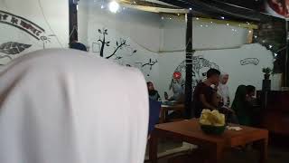 Download lagu Suasana Kedai ka Mutiara ayu lestari mp3