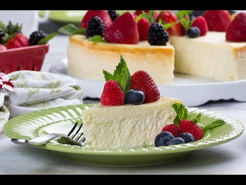 Ricotta Cheesecake with Berries