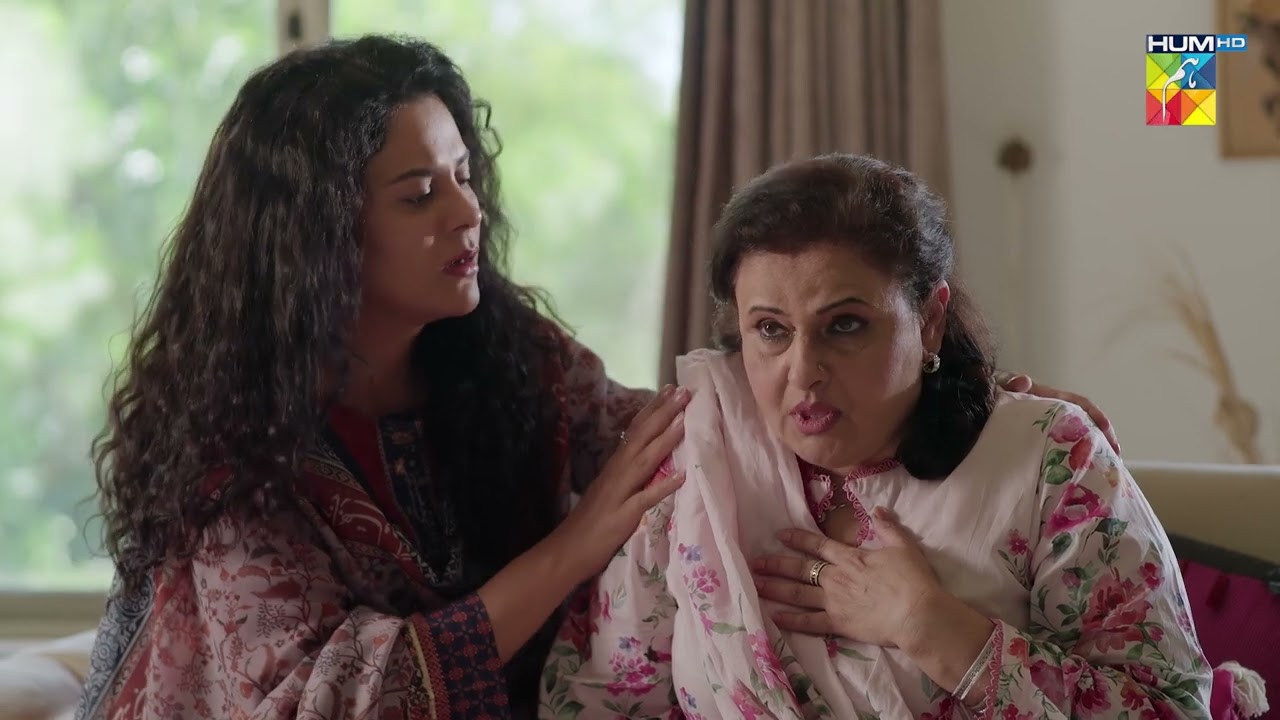 Beti Ki Badnami Ka Sun Kar Maa Ko Aaya Heart Attack😱...! Musafat - HUMTV