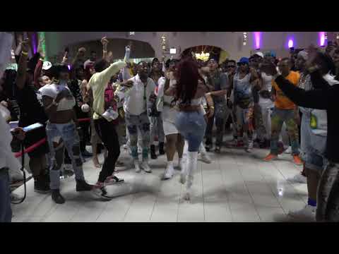 LEGENDARY CHICAGO MOTHER KARMA GUCCI @STRAIGHTOUTTABALLROOM 2021