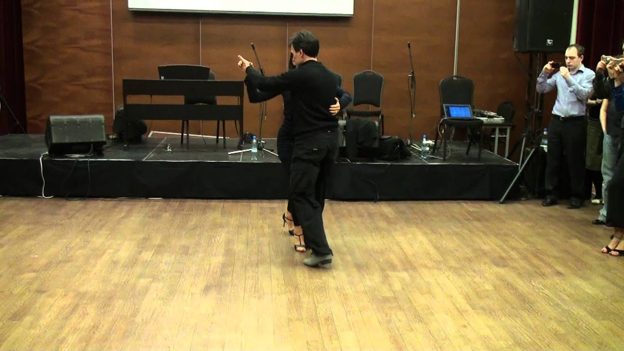 Esteban Moreno & Claudia Codega