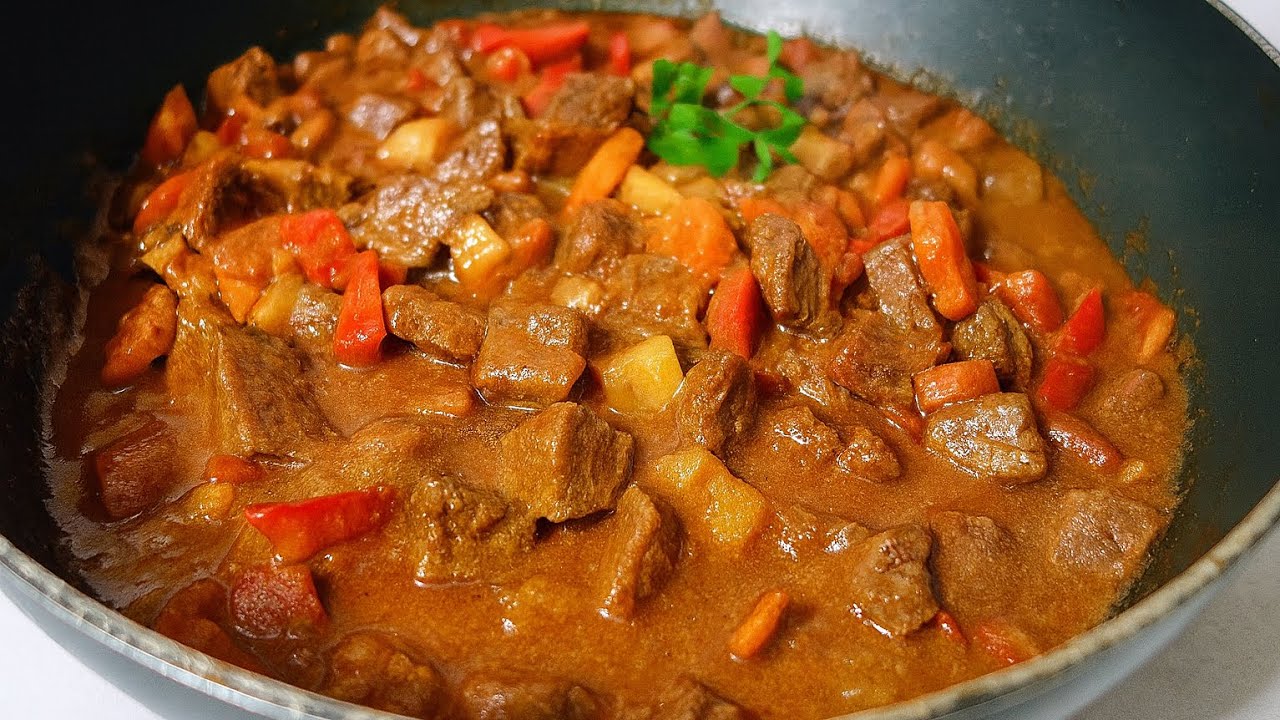 Zupa gulaszowa 🍲 Treściwa, rozgrzewająca i zawsze się udaje!