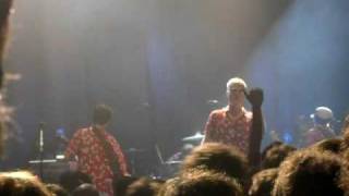 Me First and the Gimme Gimmes -- Seasons in the Sun