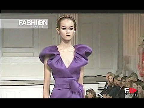 OSCAR DE LA RENTA Spring Summer 2010 New York - Fashion Channel