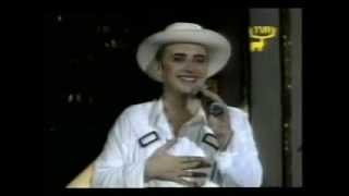 Boy George - The Deal &amp; Knocking on Heaven&#39;s Door (Live in Romania 1994)