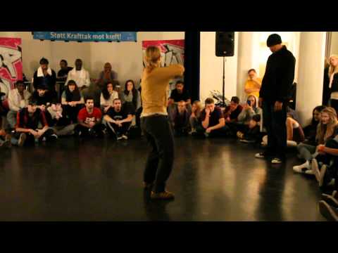 Pop What You Got 2011 - Quarterfinal Popping - Webcam vs Stockos