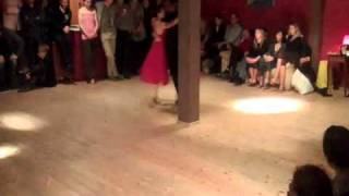 Vals by Daniela Pucci & Luis Bianchi: "Pobre Flor"