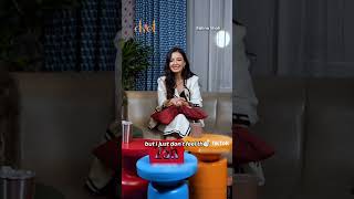 Download lagu Bahasa Inggrisnya Raline Shah. #fyp #ralineshah #entertainment #samasamaberkarya #samasamabelajar mp3