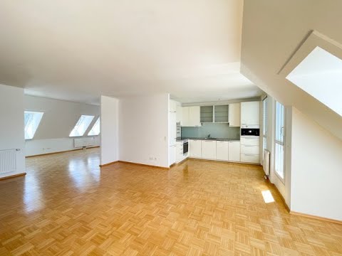 Dachgeschosswohnung mit großer Terrasse in Hietzing