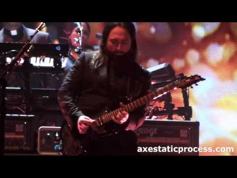 Madonna - Burning Up LIVE | Monte Pittman Guitar Solo - Rebel Heart Tour in Detroit