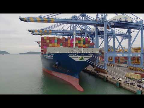 HMM - HMM Blessing: A eco-friendly containership