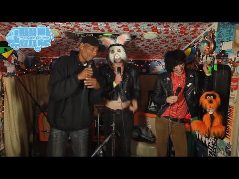 Cuz's Corner - NOBUNNY & POOKIE (Live in Santa Ana, CA 2014) #JAMINTHEVAN