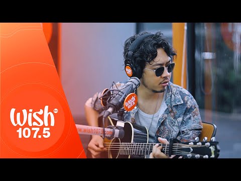 Pamungkas performs "A Day That Feels Better" LIVE on Wish 107.5 Bus