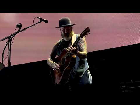 In The Water I Am Beautiful - City And Colour