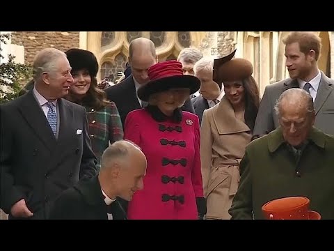 Príncipe Carlos vai levar Meghan Markle ao altar