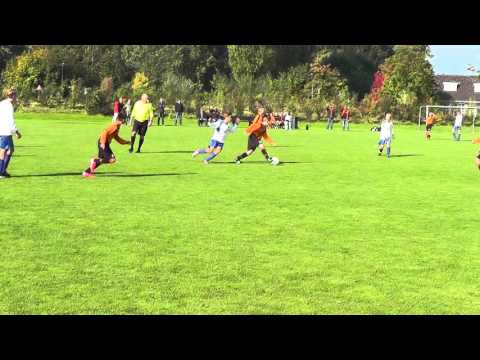 10 okt 2015 V.V. De Meern C2 - Hertha C1 com 3-1 Redding keeper Hertha