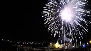 preview picture of video 'SocialEolie - Fuochi d'artificio San Bartolo 2013, Lipari'