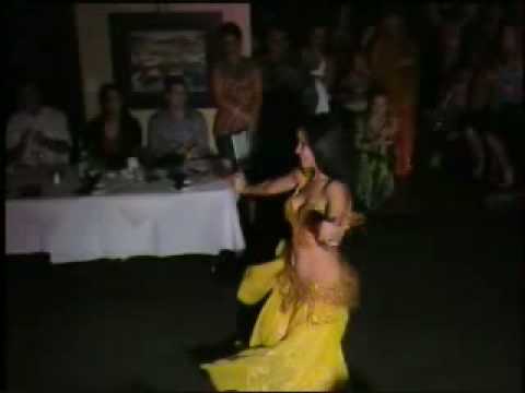 Omaris: Dancing at Harem Dreams Hafla