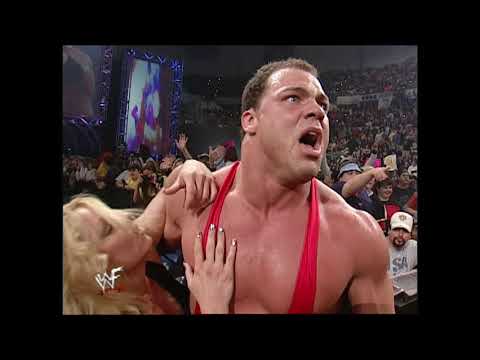 Triple H y Stephanie McMahon vs Kurt Angle y Trish Stratus - WWE RAW IS WAR 18 de Septiembre, 2000